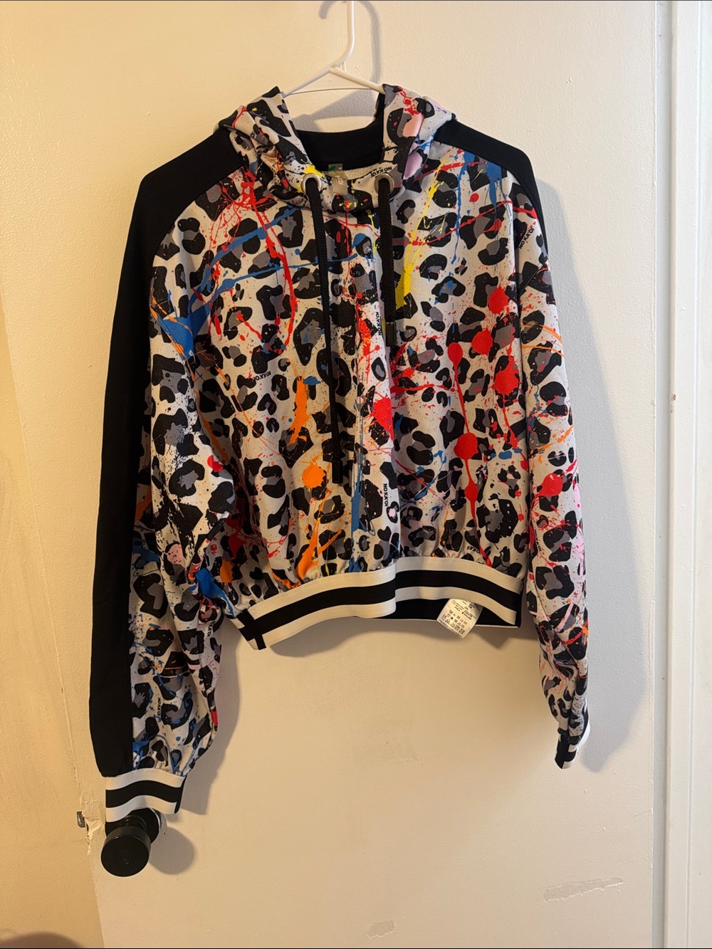 NO KA'OI KuKu Moe Print Cropped Hoodie